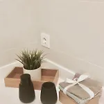 Precioso Piso Terraza, Parking,piscina,zona De Juegos דירה