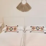 Precioso Piso Terraza, Parking,piscina,zona De Juegos דירה