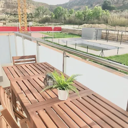 Precioso Piso Terraza, Parking,piscina,zona De Juegos Daire Monzón