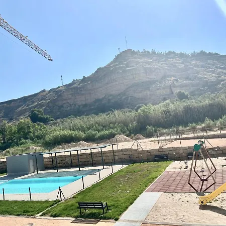 Precioso Piso Terraza, Parking,piscina,zona De Juegos