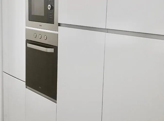 Apartamento Precioso En Con Terraza,piscina,parque Infantil Y Parking Monzón