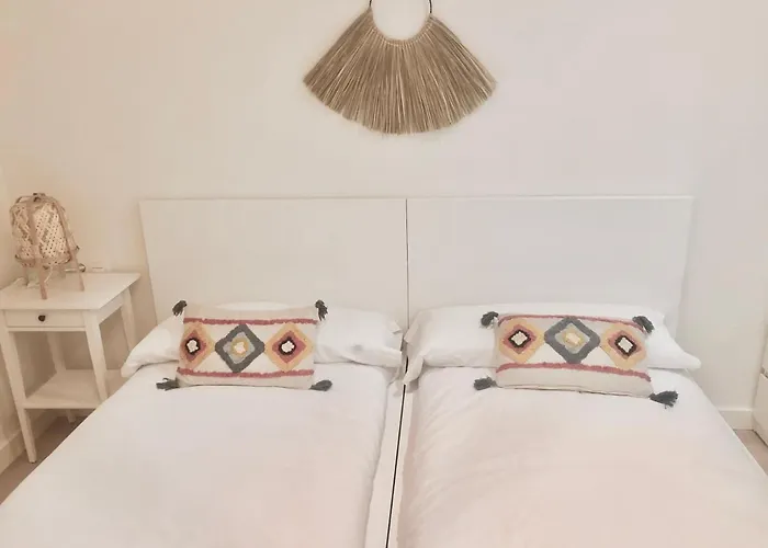 Precioso En Con Terraza,piscina,parque Infantil Y Parking Apartamento