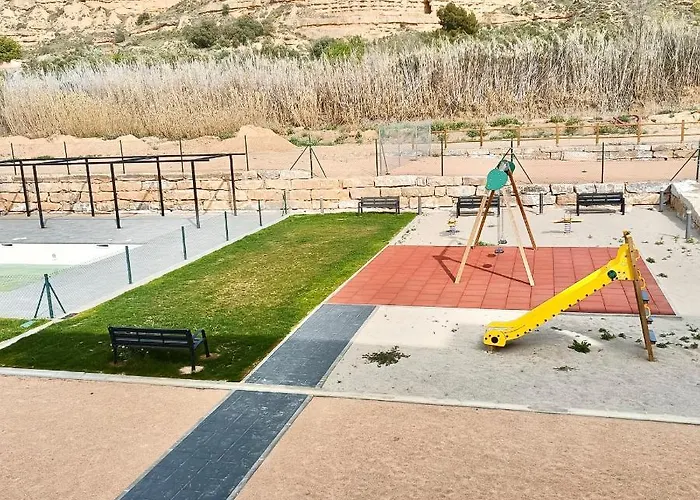Precioso En Con Terraza,piscina,parque Infantil Y Parking